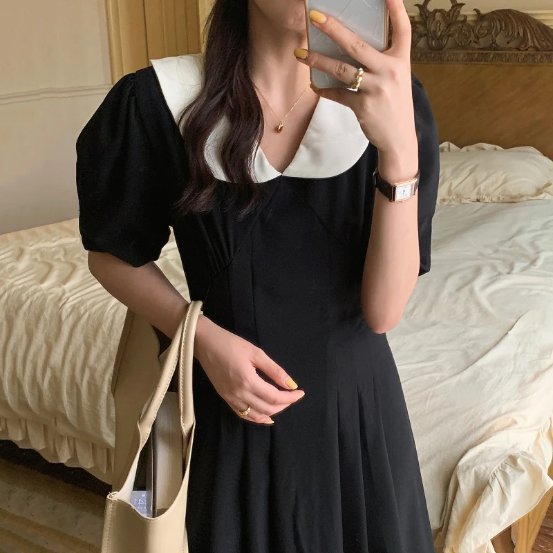 Korejpaa Women Dress 2021 Summer French Doll Collar Contrast Color Slim-Fit Lace-Up Waist Pleated Design Puff Sleeve Vestidos
Korejpaa Women Dress 2021 Summer French Doll Collar Contrast Color Slim-Fit Lace-Up Waist Pleated Design Puff Sleeve Vestidos