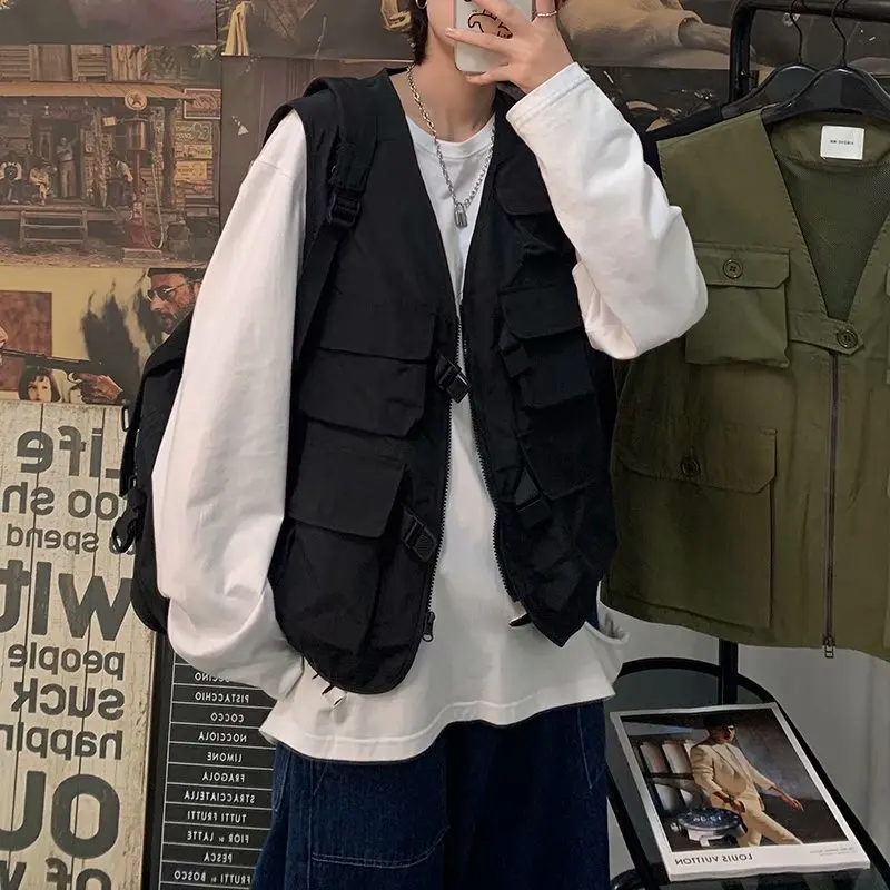 Original Japanese Trendy Brand Functional Tactical Tooling Multi-pocket Rap Vest Trend Thin Net Red Vest Vest Waistcoat
Original Japanese Trendy Brand Functional Tactical Tooling Multi-pocket Rap Vest Trend Thin Net Red Vest Vest Waistcoat