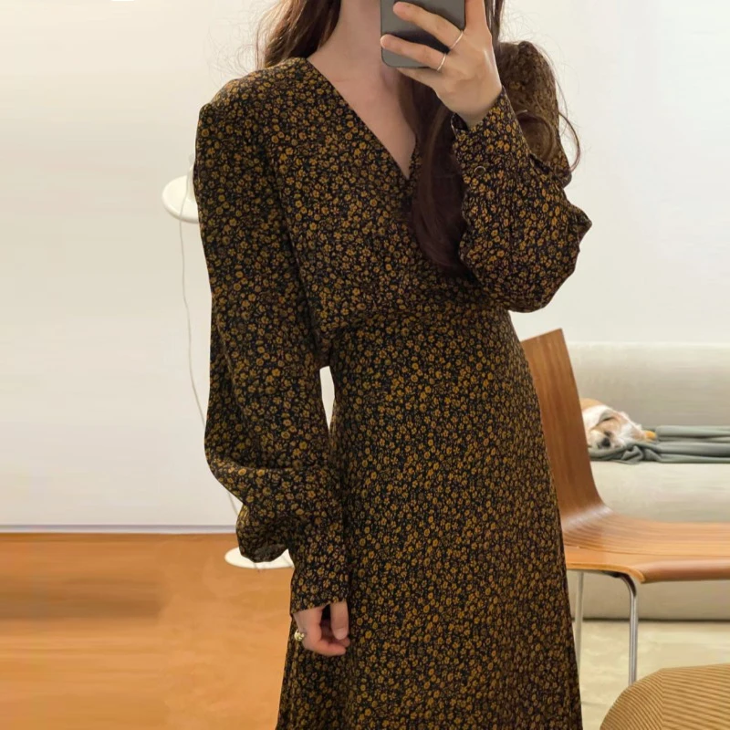Spring Fall Maxi Dresses for Women Clothes 2022 Vintage A-Line Print Floral Elegant Woman Dresses High Waist Long Sleeve Party
Spring Fall Maxi Dresses for Women Clothes 2022 Vintage A-Line Print Floral Elegant Woman Dresses High Waist Long Sleeve Party