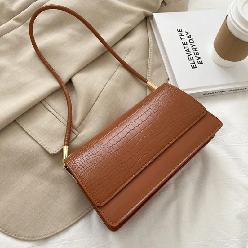 Animal Prints Baguette Bags for Women 2021 New Luxury Handbags Designer Shoulder Bag Fashion PU Leather Female Underarm Bag
Animal Prints Baguette Bags for Women 2021 New Luxury Handbags Designer Shoulder Bag Fashion PU Leather Female Underarm Bag
