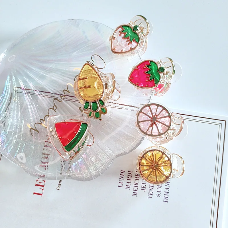 1PC Fruit Shape Hair Claw Clip Sweet Crabs Girls Plastic Make Up Tool Accessories Small Size Barrettes Women Clamps Headwear
1PC Fruit Shape Hair Claw Clip Sweet Crabs Girls Plastic Make Up Tool Accessories Small Size Barrettes Women Clamps Headwear