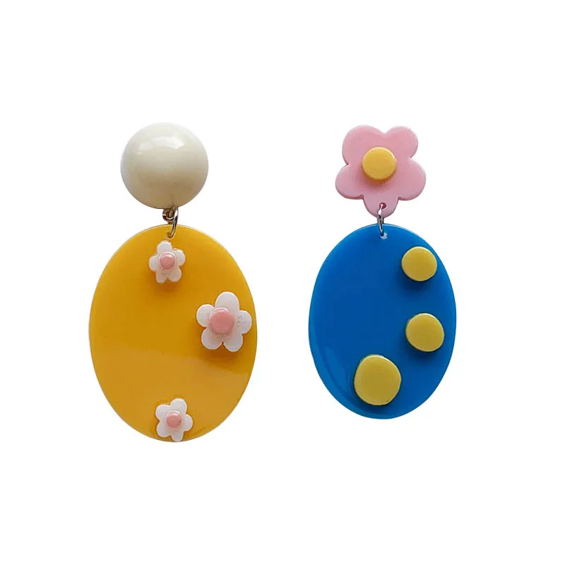 Fashion Cartoon Cute Butter Small Flower Earrings Female Vintage Geometric Oval Acrylic Exaggerated Big Earrings for Women
Fashion Cartoon Cute Butter Small Flower Earrings Female Vintage Geometric Oval Acrylic Exaggerated Big Earrings for Women