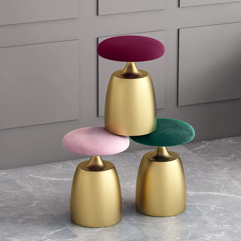 Nordic modern minimalist flannel dressing stool home sofa round stool for shoes footstool net red coffe table low زب صناعي كبير
Nordic modern minimalist flannel dressing stool home sofa round stool for shoes footstool net red coffe table low زب صناعي كبير