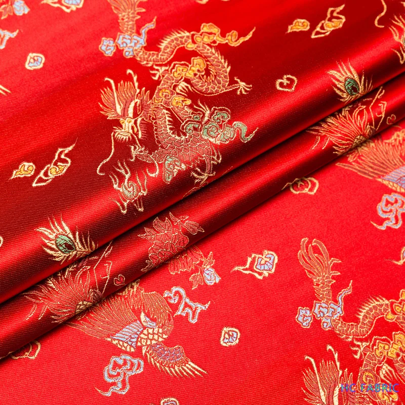 90cm Dragon Pattern Fabric Brocade Jacquard Fabric Material for Sewing Cheongsam Kimono and Bags Needlework 
90cm Dragon Pattern Fabric Brocade Jacquard Fabric Material for Sewing Cheongsam Kimono and Bags Needlework