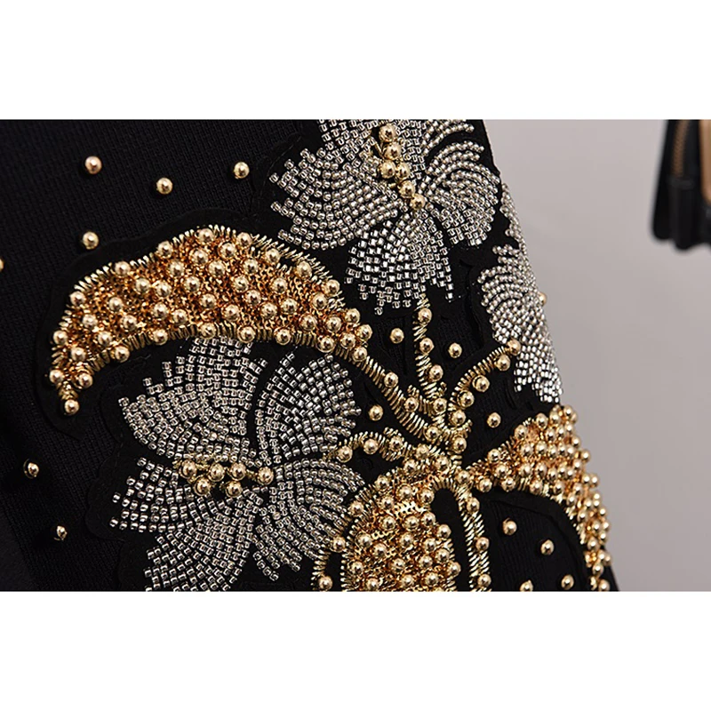 2021 Autumn Fashion Beading Flowers Knitted Tracksuits Two Piece Set Women Loose Black Knit Sweater Pencil Pants Outfits Female
2021 Autumn Fashion Beading Flowers Knitted Tracksuits Two Piece Set Women Loose Black Knit Sweater Pencil Pants Outfits Female