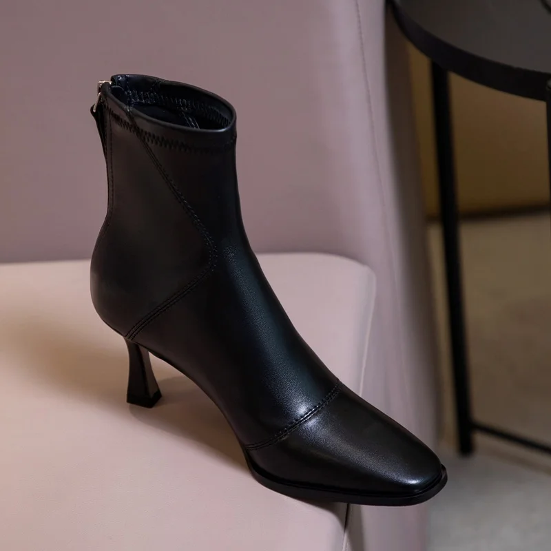 new autumn winter women boots sexy high heels high quality black brown shoes woman ankle boots dress party casual riding boots 
new autumn winter women boots sexy high heels high quality black brown shoes woman ankle boots dress party casual riding boots