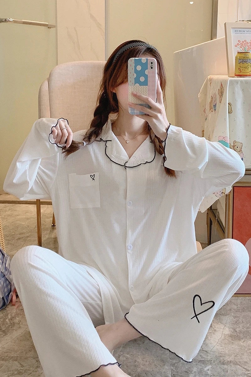 Cotton Pajamas for Women Heart Embroidered Pyjamas Women Pj Set Home Suit Loose Nightwear Set Sleepwear 2021 Pijama Female Mujer
Cotton Pajamas for Women Heart Embroidered Pyjamas Women Pj Set Home Suit Loose Nightwear Set Sleepwear 2021 Pijama Female Mujer