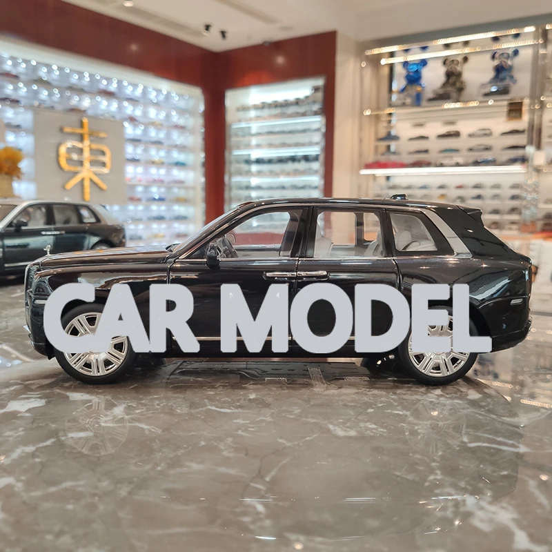 Масштаб 1:18, игрушечные машинки из сплава OEM RR Cullinan модель автомобиля SUV детских игрушечных машинок, оригинальные авторизованные детские игр...
Масштаб 1:18, игрушечные машинки из сплава OEM RR Cullinan модель автомобиля SUV детских игрушечных машинок, оригинальные авторизованные детские игр...