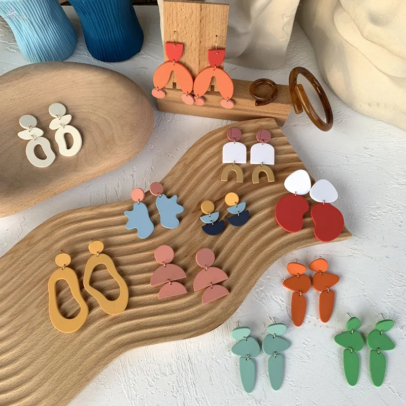 Женские серьги-подвески AOMU, ярких цветов с геометрическим рисунком, 1 пара
Женские серьги-подвески AOMU, ярких цветов с геометрическим рисунком, 1 пара