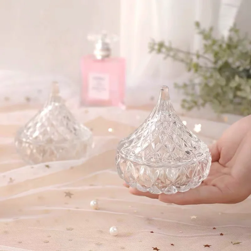 Simple Transparent Jewelry Storage Box Drop-shaped Crystal Pearl Box Lid Candy Jar Desktop Finishing Modern Home Decoration Gift
Simple Transparent Jewelry Storage Box Drop-shaped Crystal Pearl Box Lid Candy Jar Desktop Finishing Modern Home Decoration Gift