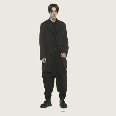 

Новинка для влюбленных Темный тренчкот средней длины в стиле Ямамото минималистская модная куртка