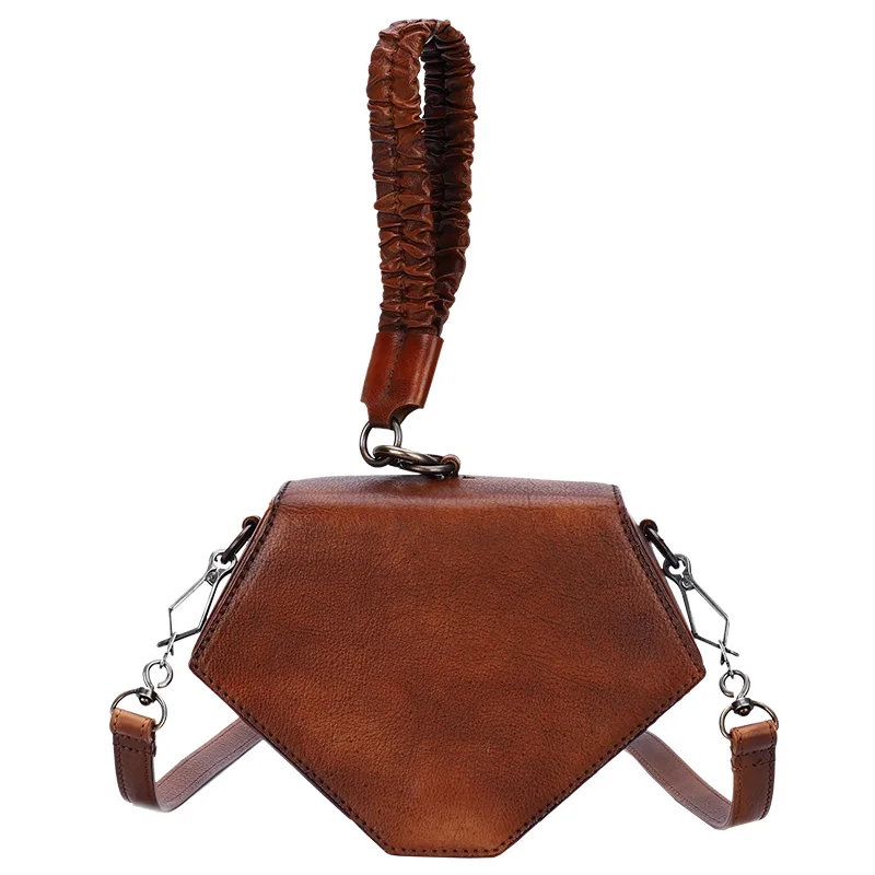 FCTOSSR 2020 Niche design French handbag ins leather fashion retro first layer cowhide dinner handbag female
FCTOSSR 2020 Niche design French handbag ins leather fashion retro first layer cowhide dinner handbag female