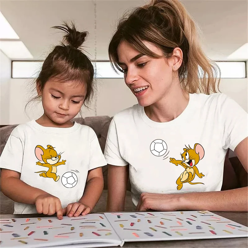 Family Sets T-shirts Anime Cat and Mouse Cute Cotton Short Sleeve O-neck Tee Tops Kawaii Mom and Me Harajuku Print Women Clothes
Family Sets T-shirts Anime Cat and Mouse Cute Cotton Short Sleeve O-neck Tee Tops Kawaii Mom and Me Harajuku Print Women Clothes