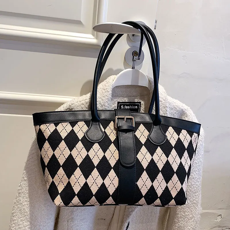 VeryMe Handbag Women's Large Capacity Shopping Bag Mom Bag PU Leather Shoulder Handbag 2021 Handbag Traveling Big Shopping Bag
VeryMe Handbag Women's Large Capacity Shopping Bag Mom Bag PU Leather Shoulder Handbag 2021 Handbag Traveling Big Shopping Bag