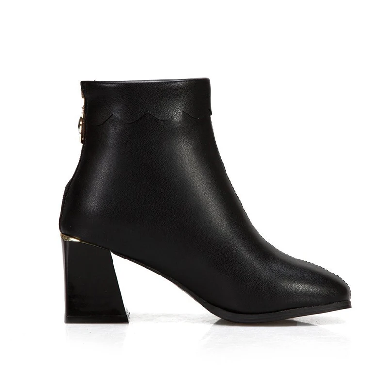 Winter for woman new fashion sexy consice shoes Pure color apricot clear heels boots Round toe ankle boots Back zipper 40
Winter for woman new fashion sexy consice shoes Pure color apricot clear heels boots Round toe ankle boots Back zipper 40