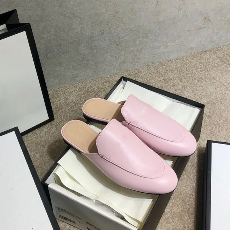 Italian gujiaGG fashion small leather shoes women 2020 top cow leather shoes thick heel casual leather shoes half tow with box
Italian gujiaGG fashion small leather shoes women 2020 top cow leather shoes thick heel casual leather shoes half tow with box