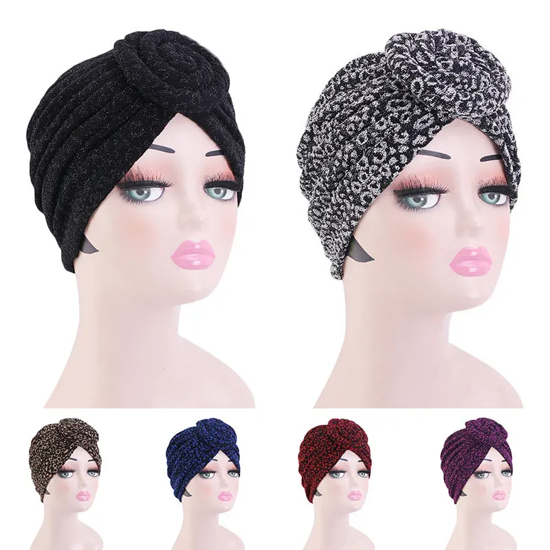 Popular Turban Headband Decoration Scarf Square Cap Bright Silk Pan Flower Hair Accessories Turban Solid Color female Muslim Hat
Popular Turban Headband Decoration Scarf Square Cap Bright Silk Pan Flower Hair Accessories Turban Solid Color female Muslim Hat