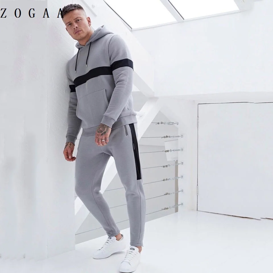Спортивный костюм ZOGAA мужской из 2 предметов, джоггеры с капюшоном, комплект спортивного костюма для мужчин, весна-осень 2020
Спортивный костюм ZOGAA мужской из 2 предметов, джоггеры с капюшоном, комплект спортивного костюма для мужчин, весна-осень 2020