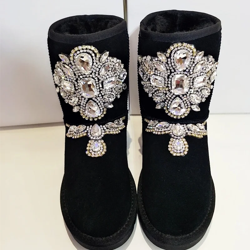 2021 winter new warm cotton shoes handmade custom in tube big shawl fur belt drill snow boots non-slip
2021 winter new warm cotton shoes handmade custom in tube big shawl fur belt drill snow boots non-slip