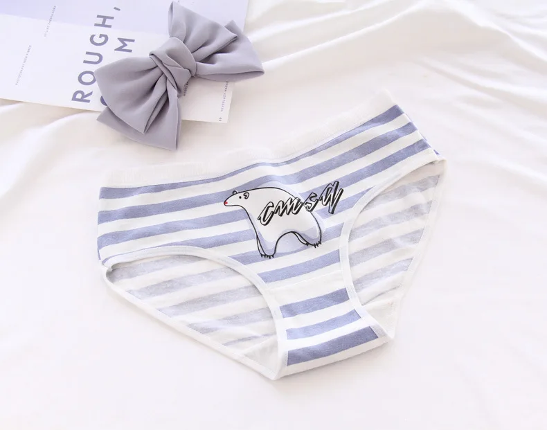 Ladies Cartoon Polar Bear Panties Women's Cotton Mid-waist Women's Cotton Crotch Briefs Cotton Girl Pants
Ladies Cartoon Polar Bear Panties Women's Cotton Mid-waist Women's Cotton Crotch Briefs Cotton Girl Pants