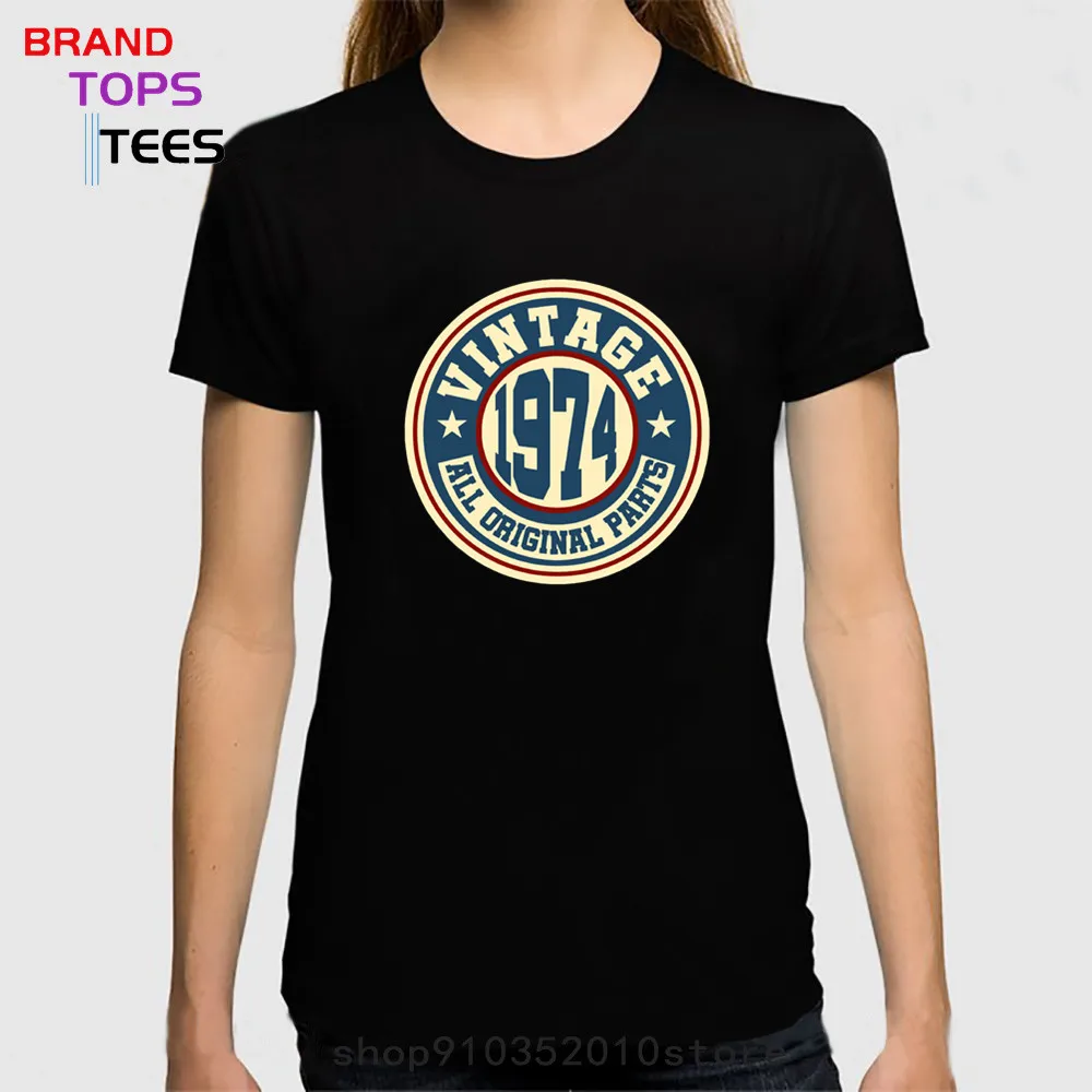 Винтажные 1974 Женская футболка Camiseta, родившиеся в 1974 на день рождения День матери футболка 70s костюмы Классический 1974 год рождения футболки
Винтажные 1974 Женская футболка Camiseta, родившиеся в 1974 на день рождения День матери футболка 70s костюмы Классический 1974 год рождения футболки