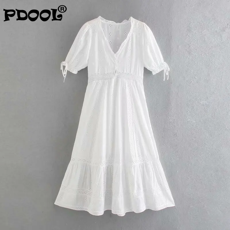 Женское ажурное платье в стиле бохо, белое длинное Хлопковое платье с V-образным вырезом, высокой талией, пуговицами и вышивкой, лето 2021
Женское ажурное платье в стиле бохо, белое длинное Хлопковое платье с V-образным вырезом, высокой талией, пуговицами и вышивкой, лето 2021
