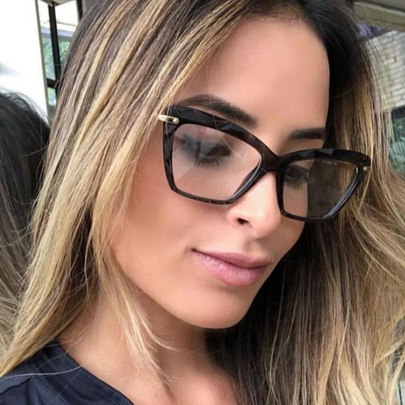 BOYSEEN Luxury Brand Design Cat Eye Glasses Women Multcolour Fashion Eyeglasses Decorative Glasses Famale
BOYSEEN Luxury Brand Design Cat Eye Glasses Women Multcolour Fashion Eyeglasses Decorative Glasses Famale