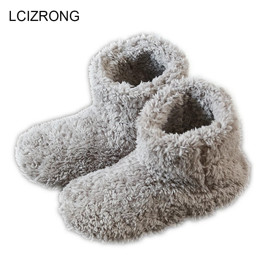 Lovers Cotton Warm Footwear Floor Shoes 2021 New Winter Warm Women Home Boots Soft Plush Shoe Luxury Ankle Boots Indoor Shoes
Lovers Cotton Warm Footwear Floor Shoes 2021 New Winter Warm Women Home Boots Soft Plush Shoe Luxury Ankle Boots Indoor Shoes
