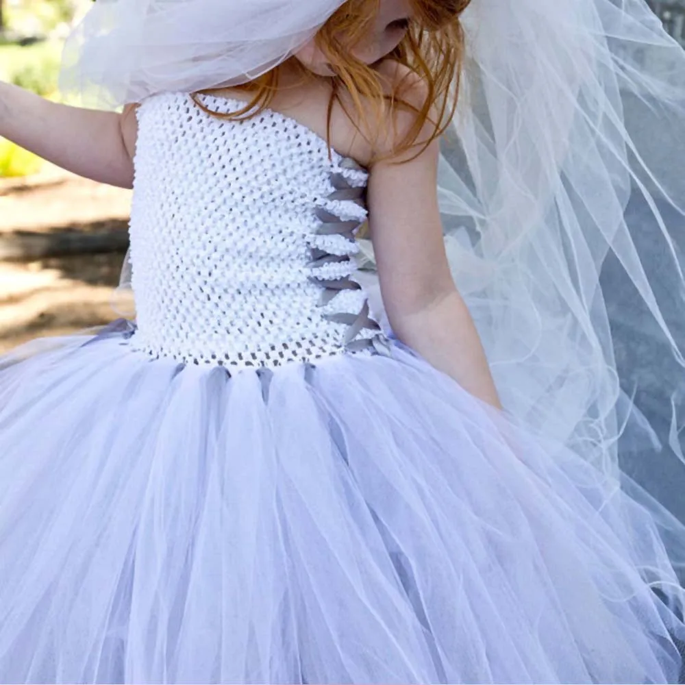 2021 Kids Girls Halloween Cosplay Costumes Scary Ghost Bride Ball Gown Dress with Veil Luxury Scary Carnival Zombie Tutu Dress
2021 Kids Girls Halloween Cosplay Costumes Scary Ghost Bride Ball Gown Dress with Veil Luxury Scary Carnival Zombie Tutu Dress