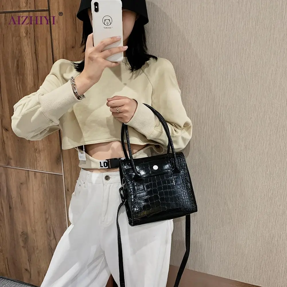 2020 Fashion Trend Women Crocodile Pattern Crossbody Handbags Vintage Classic Solid Style Shoulder Bag Stylish Tote for Ladies
2020 Fashion Trend Women Crocodile Pattern Crossbody Handbags Vintage Classic Solid Style Shoulder Bag Stylish Tote for Ladies