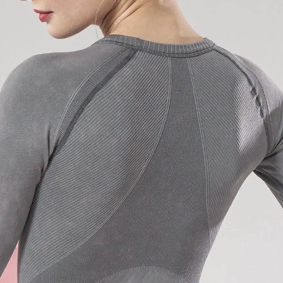 Female Long Sleeve T-Shirt Tight Movement Fitness Seamless Coat Super Flexible Show Thin Pure Color Refers The Buckle Cuff Tops
Female Long Sleeve T-Shirt Tight Movement Fitness Seamless Coat Super Flexible Show Thin Pure Color Refers The Buckle Cuff Tops