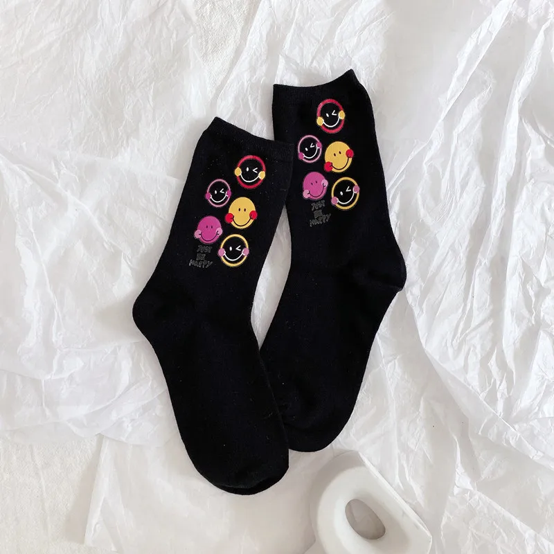 Japanese Kawaii Harajuku Women Socks Cotton Korean Cartoon Smiley Letter Socks Women Autumn and Winter Joker Socks
Japanese Kawaii Harajuku Women Socks Cotton Korean Cartoon Smiley Letter Socks Women Autumn and Winter Joker Socks