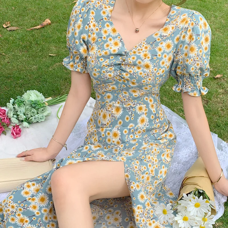 Daisy Bubble Sleeve Floral Dress 2021 New Summer Vintage Cottagecore Elegant Oil Painting Mori Slim Fairy Mid Length Skirt
Daisy Bubble Sleeve Floral Dress 2021 New Summer Vintage Cottagecore Elegant Oil Painting Mori Slim Fairy Mid Length Skirt