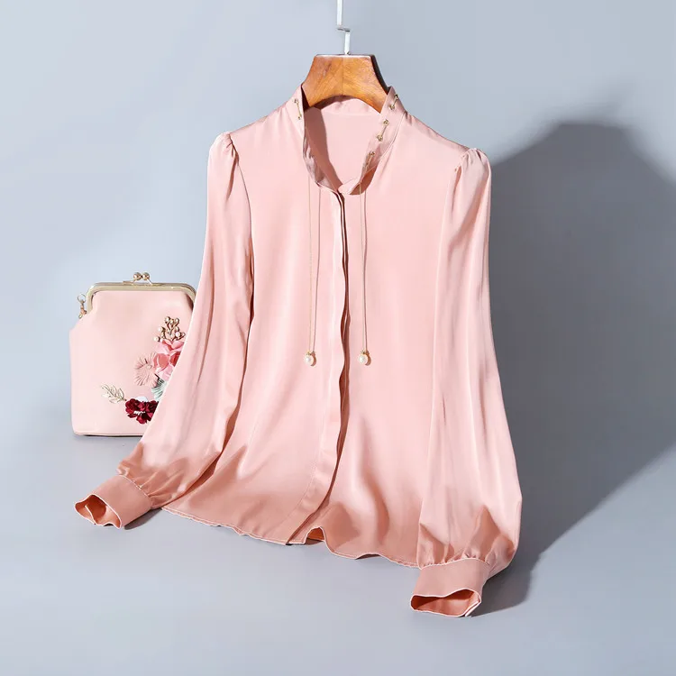 New silk shirt solid silk shirt women s breasted fashion top women s cardigan early spring temperament
New silk shirt solid silk shirt women s breasted fashion top women s cardigan early spring temperament