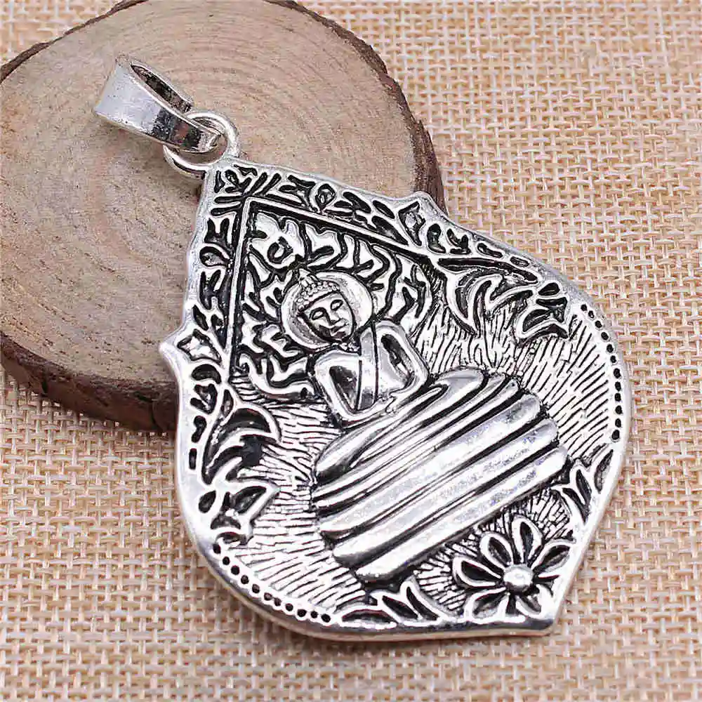 Handmade Pendants For Jewelry Accessories 2pcs Large Bodhi Leaf Buddha Charms 72x54mm Antique Silver Plated 
Handmade Pendants For Jewelry Accessories 2pcs Large Bodhi Leaf Buddha Charms 72x54mm Antique Silver Plated