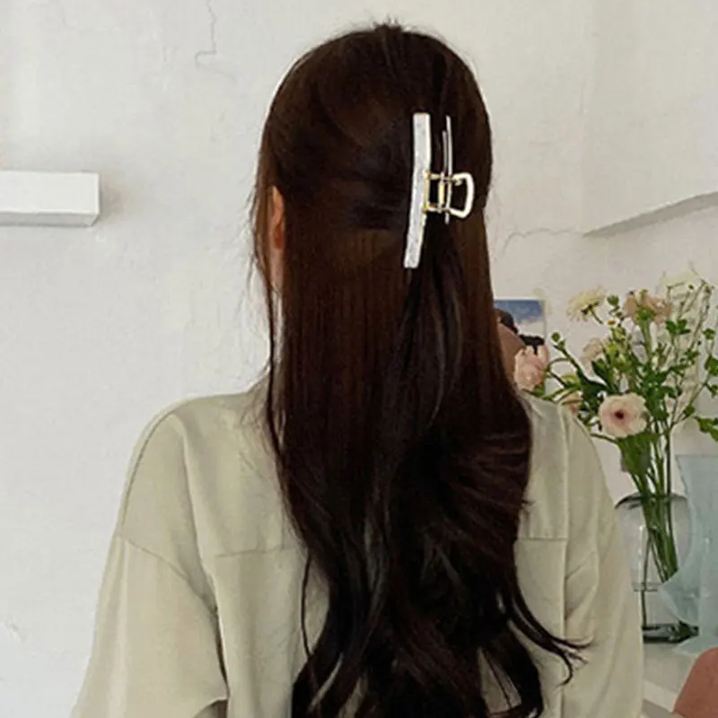 Metal Hair Claws Retro Alloy Acetate Sheet Hair Clip Geometric Barrettes Handmade Women Hair Accessories Ponytail Hairpins
Metal Hair Claws Retro Alloy Acetate Sheet Hair Clip Geometric Barrettes Handmade Women Hair Accessories Ponytail Hairpins