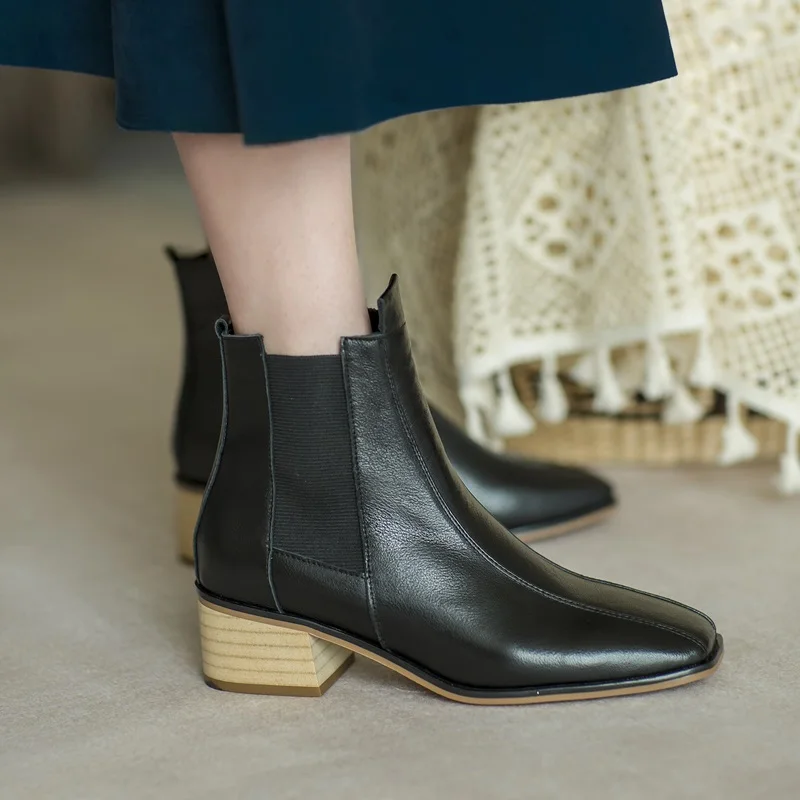 genuine leather ankle boots women hoof heel autumn lady high heels shoes fashion woman square toe zipper black shoes boots woman
genuine leather ankle boots women hoof heel autumn lady high heels shoes fashion woman square toe zipper black shoes boots woman