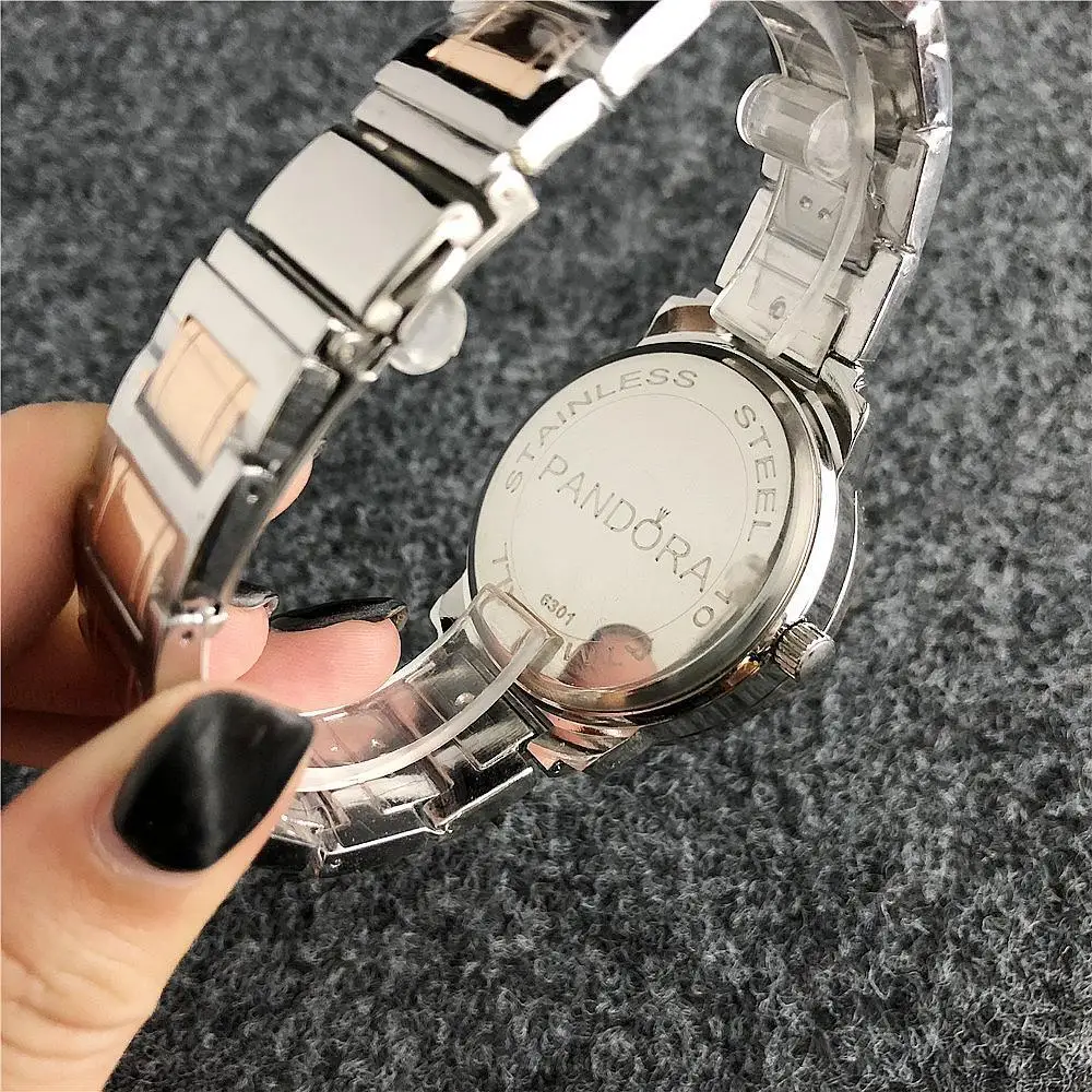 Luxury brand Quartz Wrist Dress Women Watches Silver Bracelet Ladies Watch Stainless Steel Clock Casual pandoraes Watch P7 
Luxury brand Quartz Wrist Dress Women Watches Silver Bracelet Ladies Watch Stainless Steel Clock Casual pandoraes Watch P7