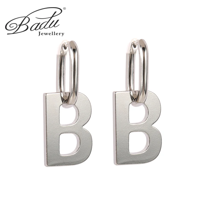 Badu Letter B Earrings Fashion Metal Retro Ins High Sense Stud Earrings Geometric Punk Personality Trendy for Women Jewelry
Badu Letter B Earrings Fashion Metal Retro Ins High Sense Stud Earrings Geometric Punk Personality Trendy for Women Jewelry