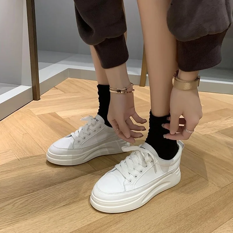 Women's Vulcanized Shoes Lace Up Ladies Platform Casual Comfort Shoes Women Chunky Sneakers Spring Female Footwear New Fashion
Women's Vulcanized Shoes Lace Up Ladies Platform Casual Comfort Shoes Women Chunky Sneakers Spring Female Footwear New Fashion