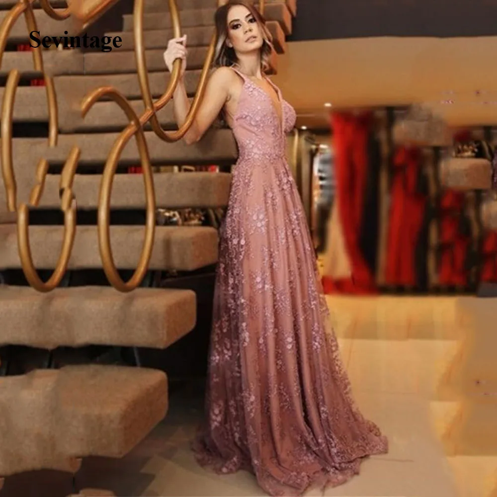 Женское вечернее платье Sevintage, длинное кружевное платье на тонких бретелях, с V-образным вырезом и открытой спиной, для выпускного вечера
Женское вечернее платье Sevintage, длинное кружевное платье на тонких бретелях, с V-образным вырезом и открытой спиной, для выпускного вечера