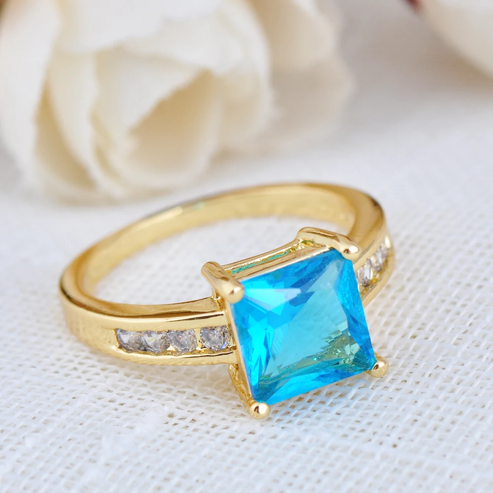 Vintage Female Aqua Blue Crystal Stone Jewelry Charm Gold Color Wedding Rings For Women Cute Bride Square Zircon Engagement Ring
Vintage Female Aqua Blue Crystal Stone Jewelry Charm Gold Color Wedding Rings For Women Cute Bride Square Zircon Engagement Ring