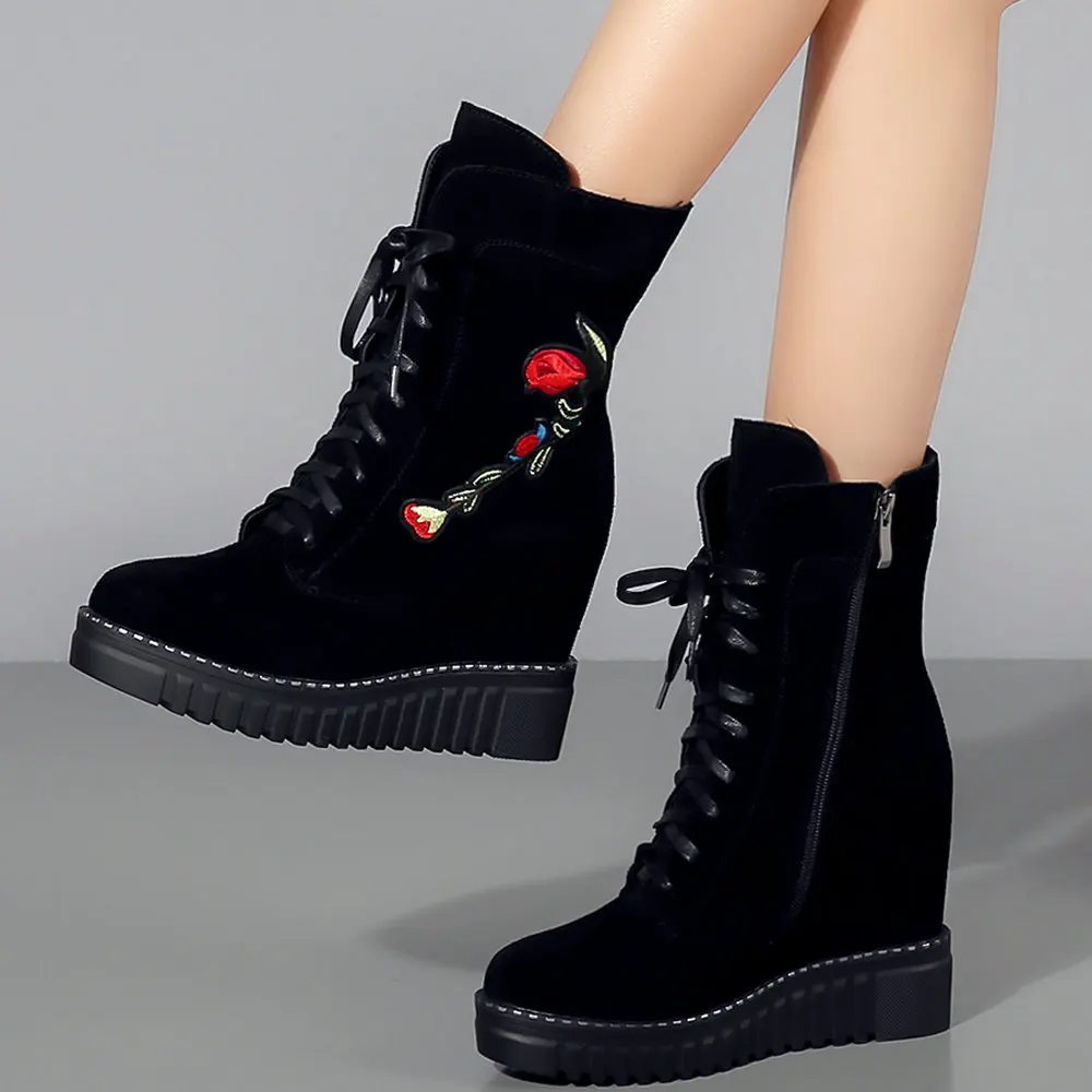 2021 Casual Shoes Women Lace Up Genuine Leather Wedges High Heel Platform Pumps Shoes Female High Top Round Toe Fashion Sneakers
2021 Casual Shoes Women Lace Up Genuine Leather Wedges High Heel Platform Pumps Shoes Female High Top Round Toe Fashion Sneakers
