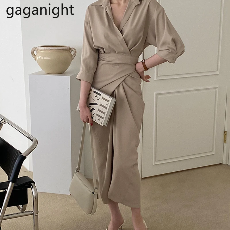 Gaganight Women Dress 2021 Autumn Winter Korean Chic French Lapel Cross Pleated Buttoned Waist Solid Color Shirt Dress Female
Gaganight Women Dress 2021 Autumn Winter Korean Chic French Lapel Cross Pleated Buttoned Waist Solid Color Shirt Dress Female