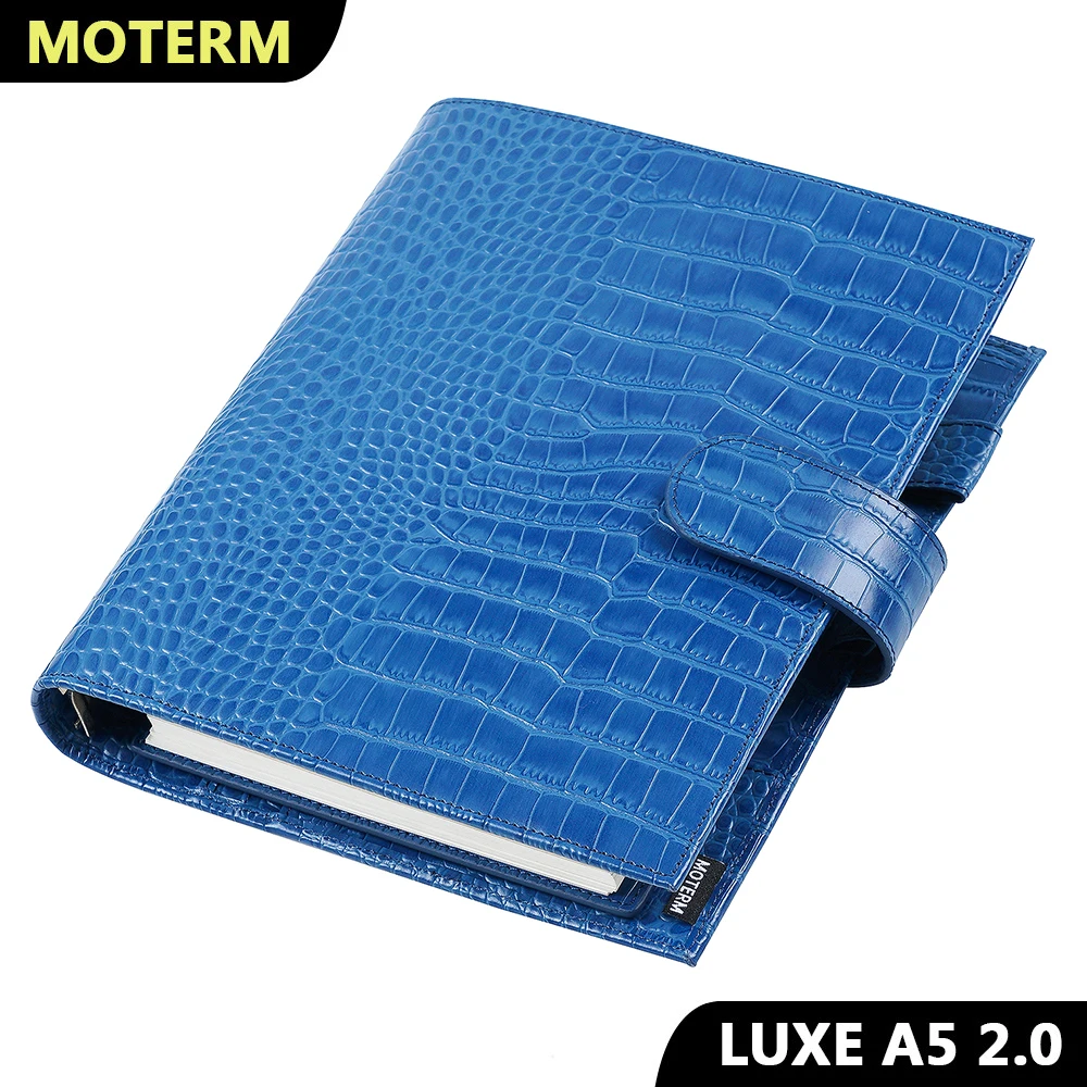 Блокнот-планировщик Moterm Luxe 2,0, Размер A5, кожа, Кроксы, с кольцом 30 мм, ежедневник, блокнот для зарисовок
Блокнот-планировщик Moterm Luxe 2,0, Размер A5, кожа, Кроксы, с кольцом 30 мм, ежедневник, блокнот для зарисовок