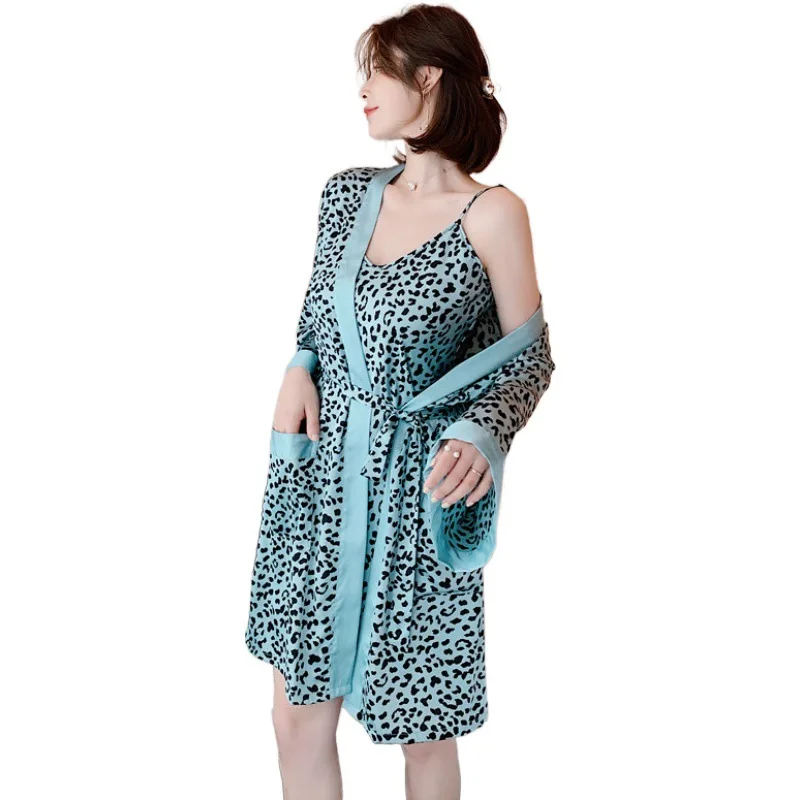Women Print Sexy Lepoard Home Clothing Kimono Bathrobe Gown Intimate Lingerie Female Nightwear Satin Sleep Set Homewear 
Women Print Sexy Lepoard Home Clothing Kimono Bathrobe Gown Intimate Lingerie Female Nightwear Satin Sleep Set Homewear