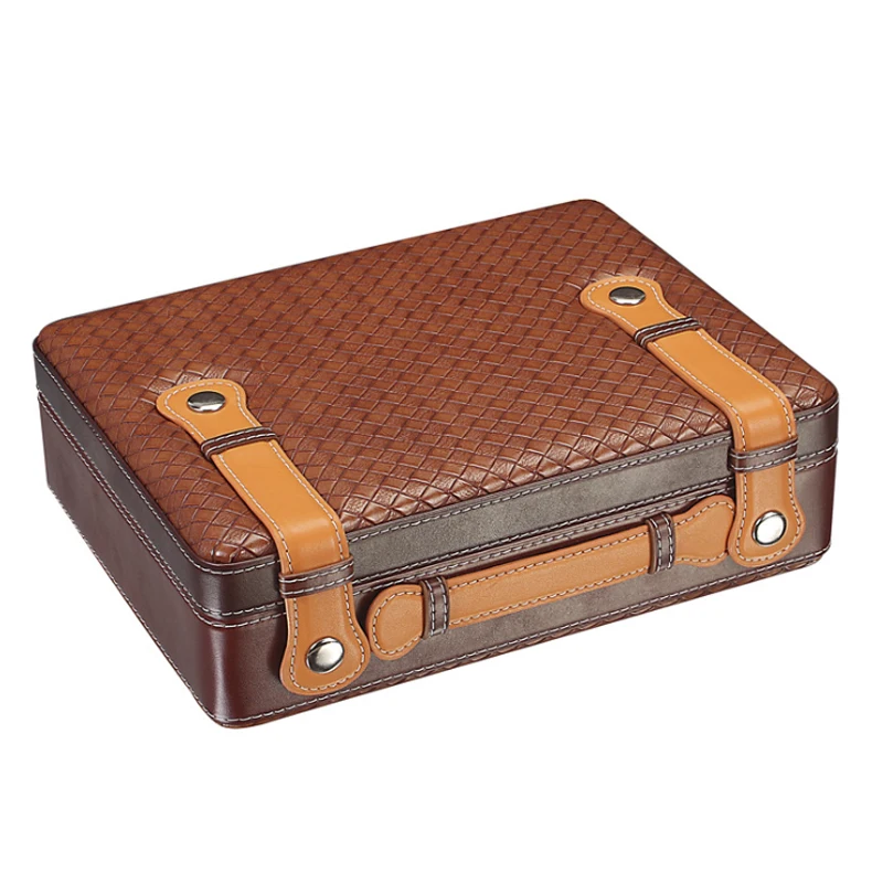 High-End Vintage Portable Cigar Case Spanish Cedar Wood Leather Travel Humidor with Humidifier
High-End Vintage Portable Cigar Case Spanish Cedar Wood Leather Travel Humidor with Humidifier