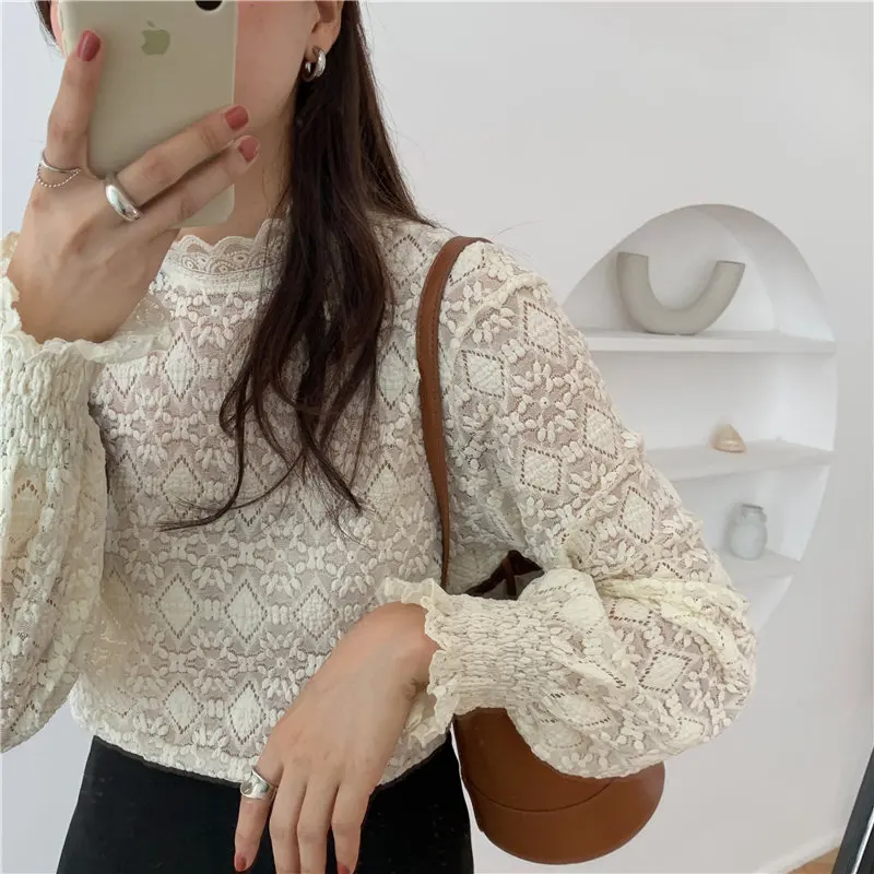Alien Kitty 2021 Hot Retro Chic Half-Turtleneck Sexy Lace Basic Brief Office Lady Vintage Gentle Elegance Female Shirts Tops
Alien Kitty 2021 Hot Retro Chic Half-Turtleneck Sexy Lace Basic Brief Office Lady Vintage Gentle Elegance Female Shirts Tops