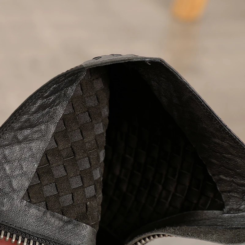 2019 Autumn VALLU Genuine Leather Women Ankle Boots Genuine Leather Black Shoes Hand-Weaving Round Toes Zipper Lady Short Bootie
2019 Autumn VALLU Genuine Leather Women Ankle Boots Genuine Leather Black Shoes Hand-Weaving Round Toes Zipper Lady Short Bootie