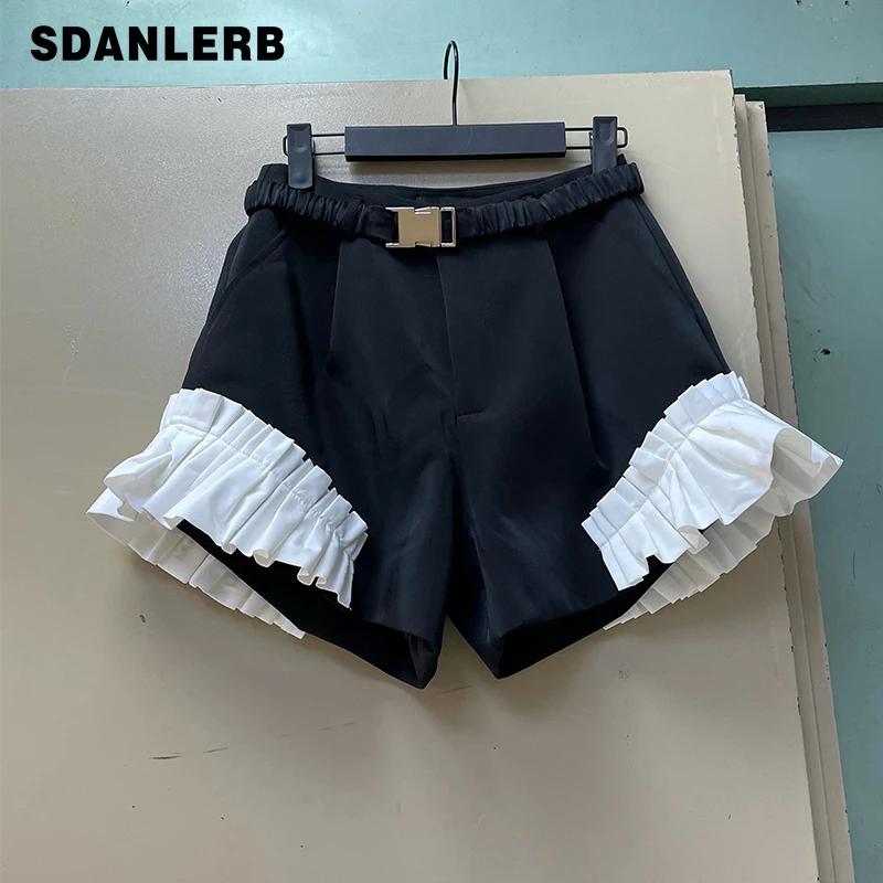 2021 Summer New Black White Contrast Color Fashion Suit Shorts Women's All-Matching Patchwork Wide Leg Ultra Short Hot Pants
2021 Summer New Black White Contrast Color Fashion Suit Shorts Women's All-Matching Patchwork Wide Leg Ultra Short Hot Pants
